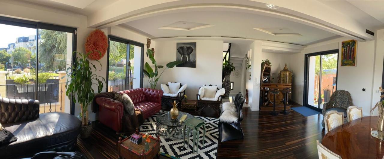Double Tree House Villa Chatou Bagian luar foto